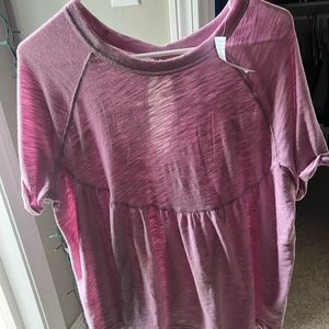 American Eagle oversized flowy tee